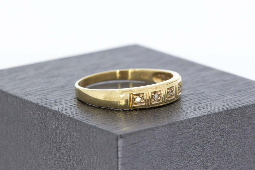 14 karaat gouden Rij- ring met diamant