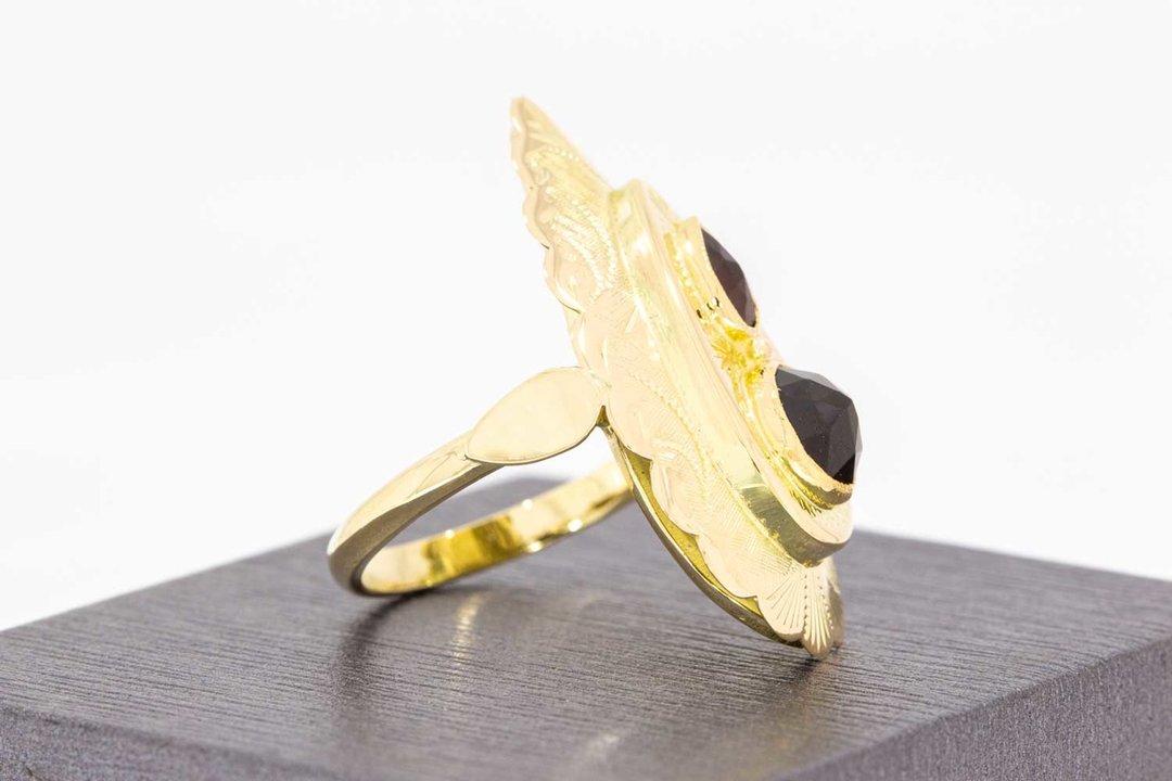 14 Karaat gouden Retro ring met Granaat - 18,3 mm