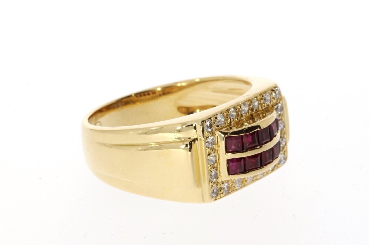 18 Karaat gouden Robijnring met Diamant - 18 mm