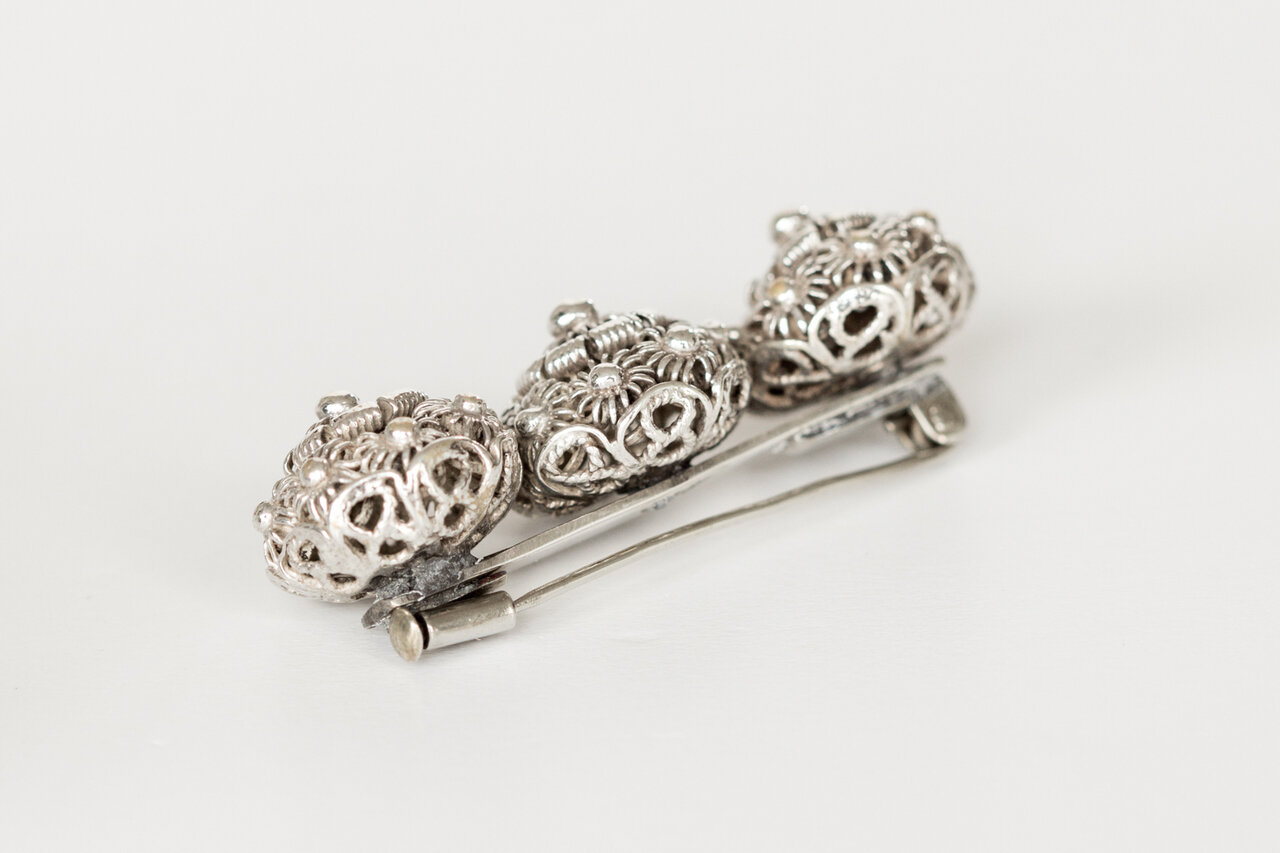 Vintage zilveren Zeeuwse Knop Broche - 5,1 cm