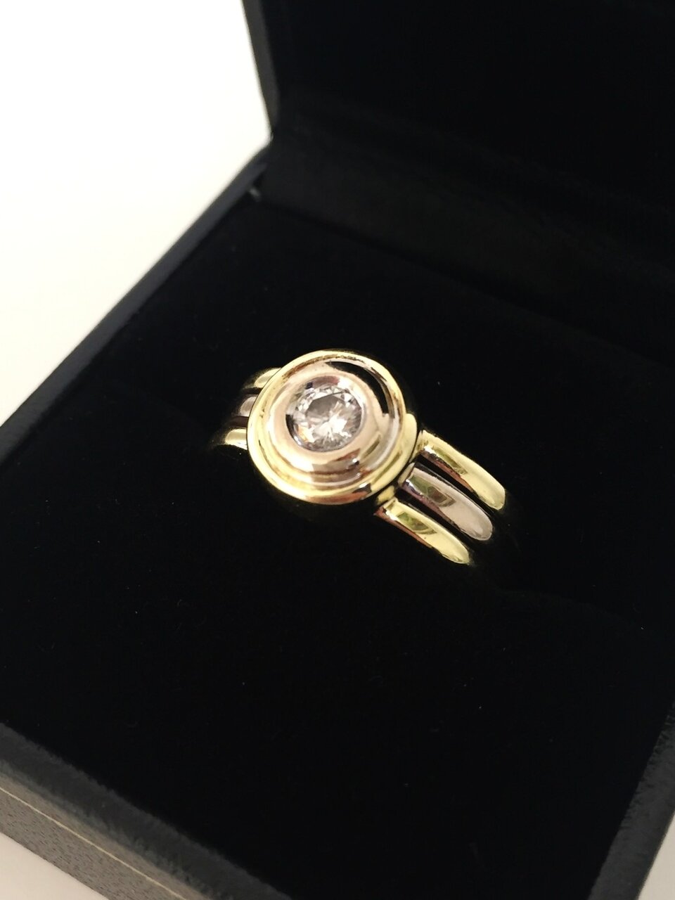 14 Karaat gouden Solitair diamant ring - 0.28 crt