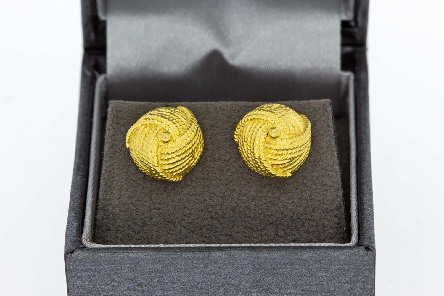 18 karaat gouden oorknoppen - 1,1 cm