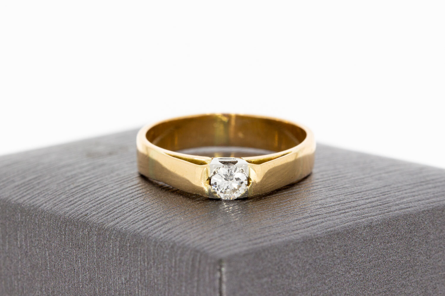 14 karaat gouden Solitair diamant ring - 17,5 mm