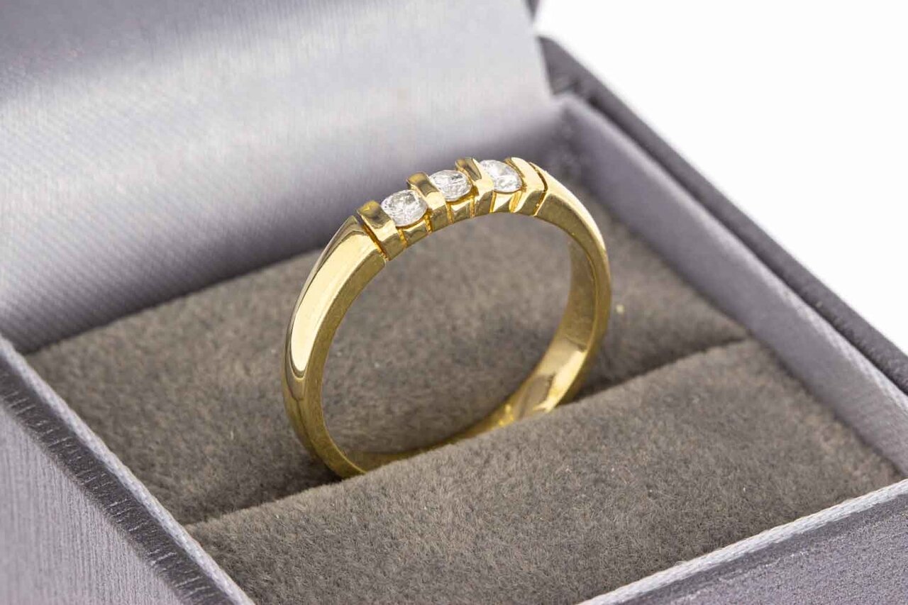14 Karaat gouden Rij ring met Diamant - 17,5 mm