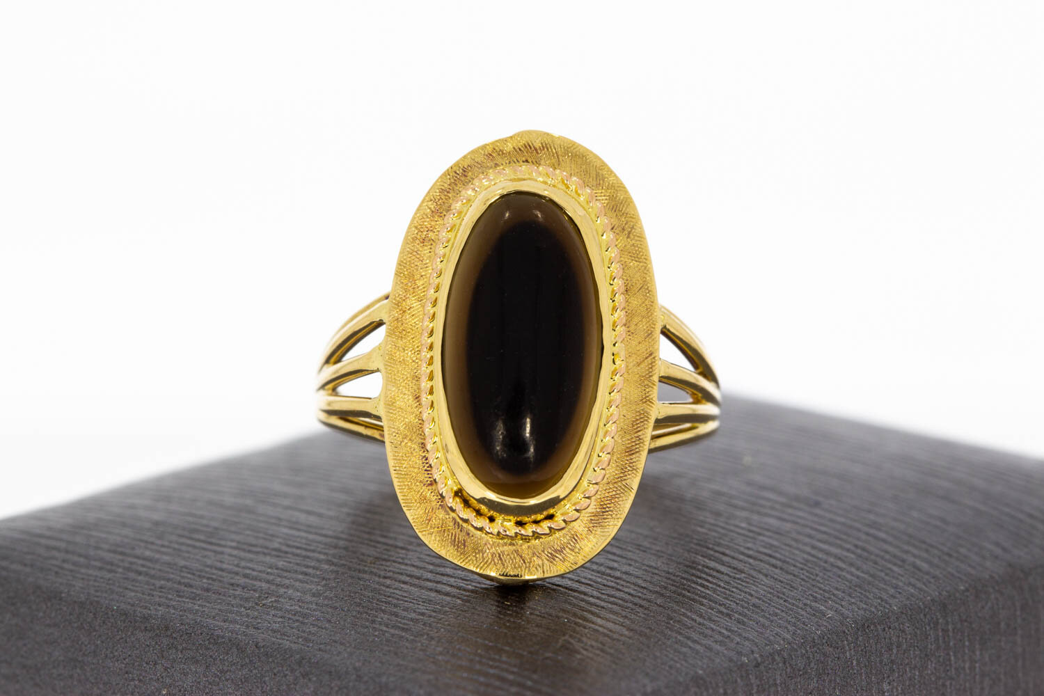 18 Karaat Vintage gouden Granaat ring - 17,8 mm