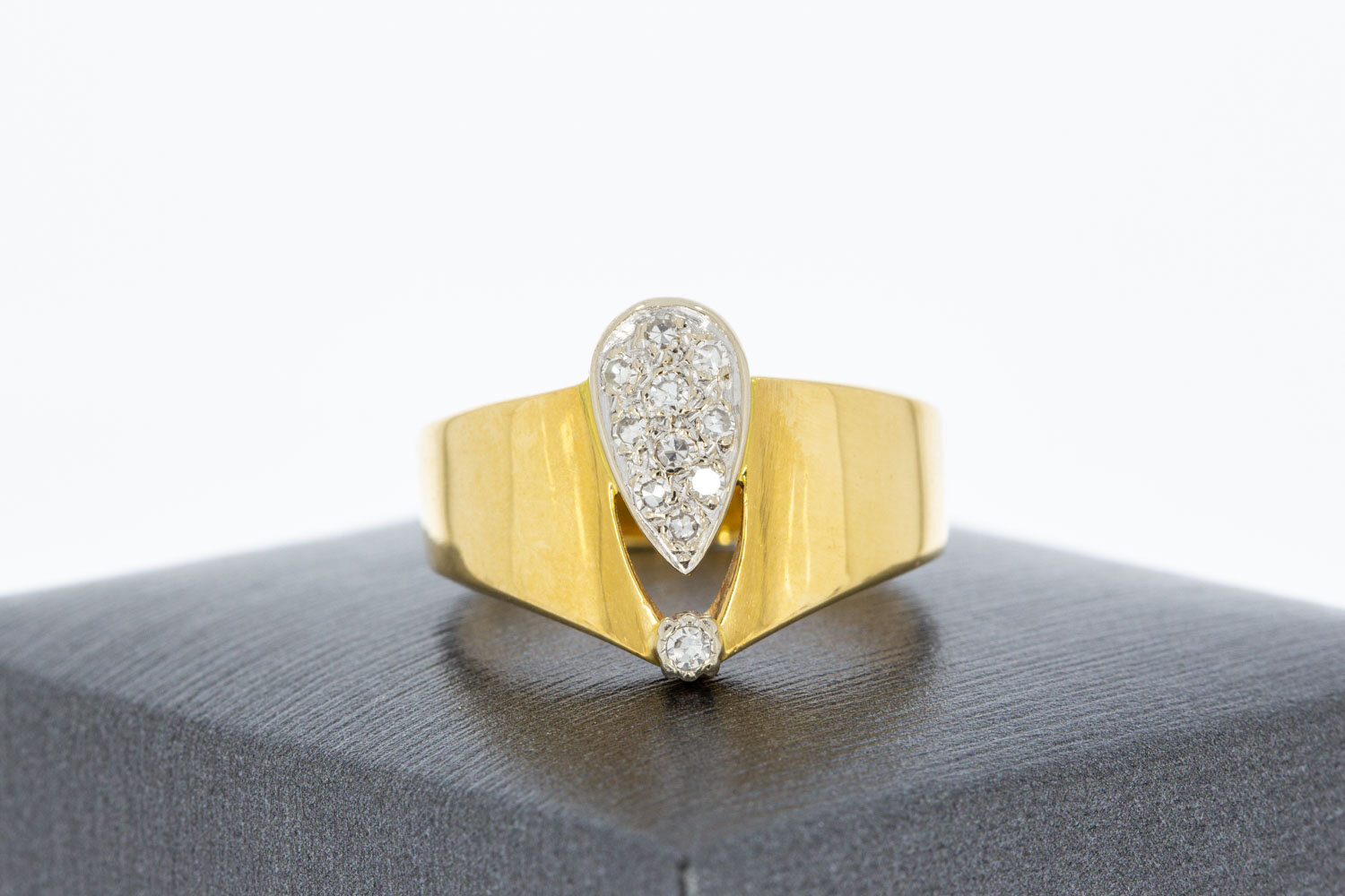 18 Karaat gouden Diamantring - 18,7