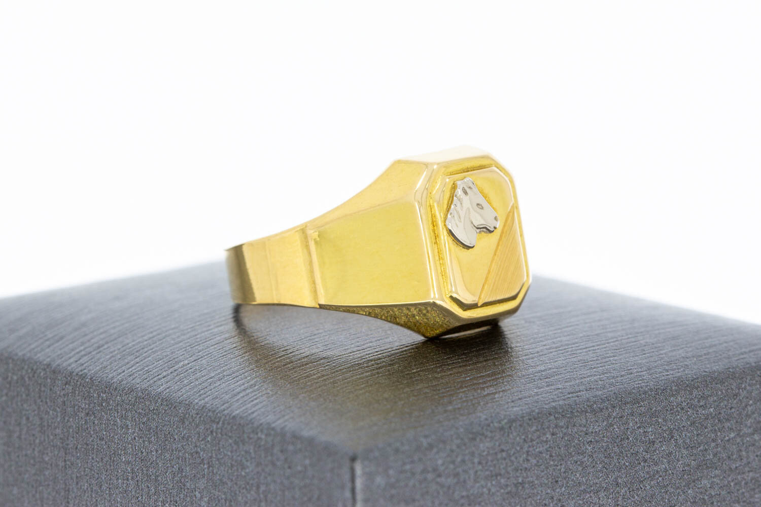 18 Karaat gouden zegelring - 18,8 mm