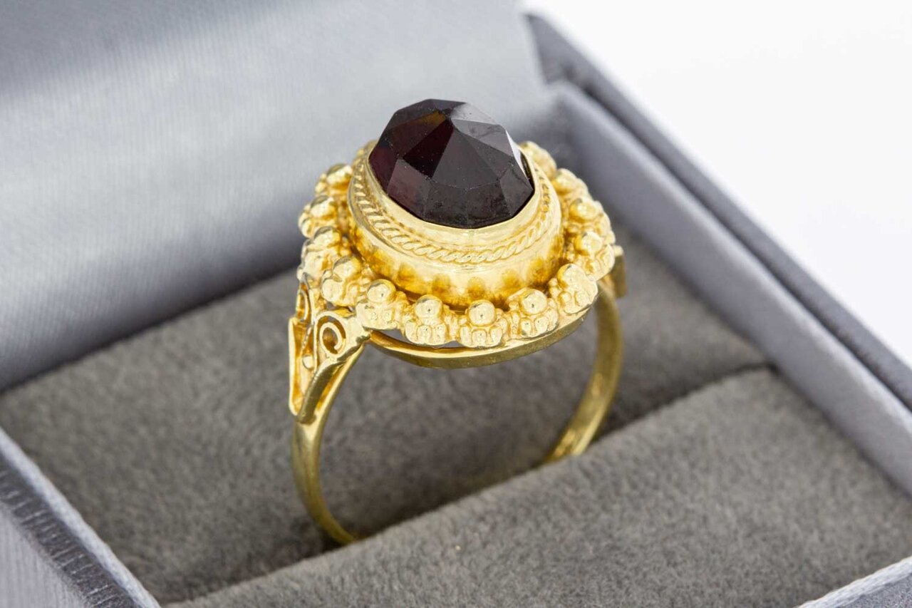 14 Karaat Vintage Granaat damesring - 18,1 mm