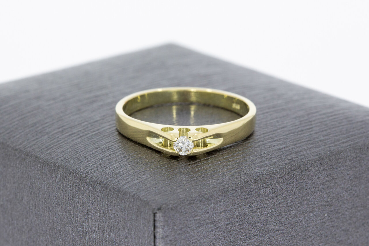 Gouden Pink damesring 14 Karaat - 16 mm