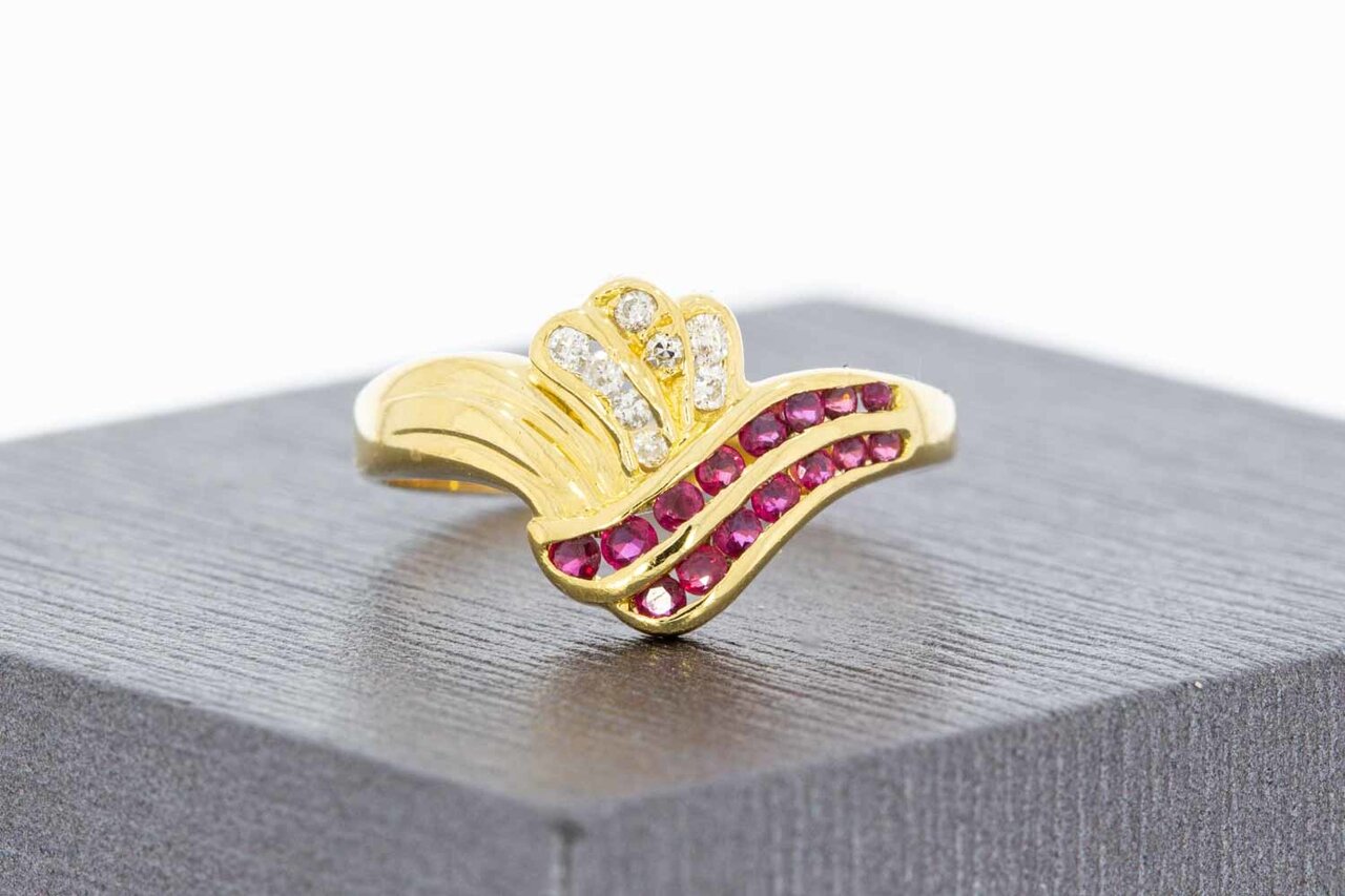 18 Karaat Robijnring met Diamant - 16,4 mm