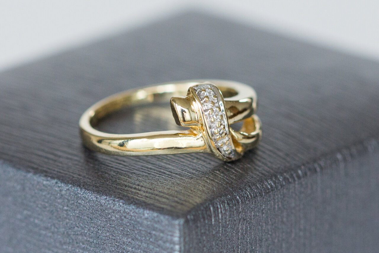 14 Karaat gouden Zirkonia damesring - 16 mm