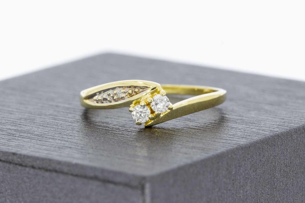 14 Karaat goud damesring met Diamant - 16 mm