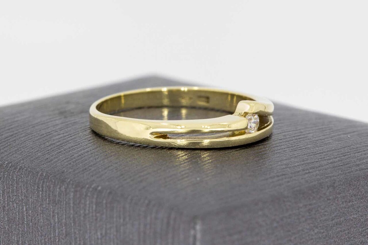 14 Karaat gouden Zirkonia ring - 18,1 mm