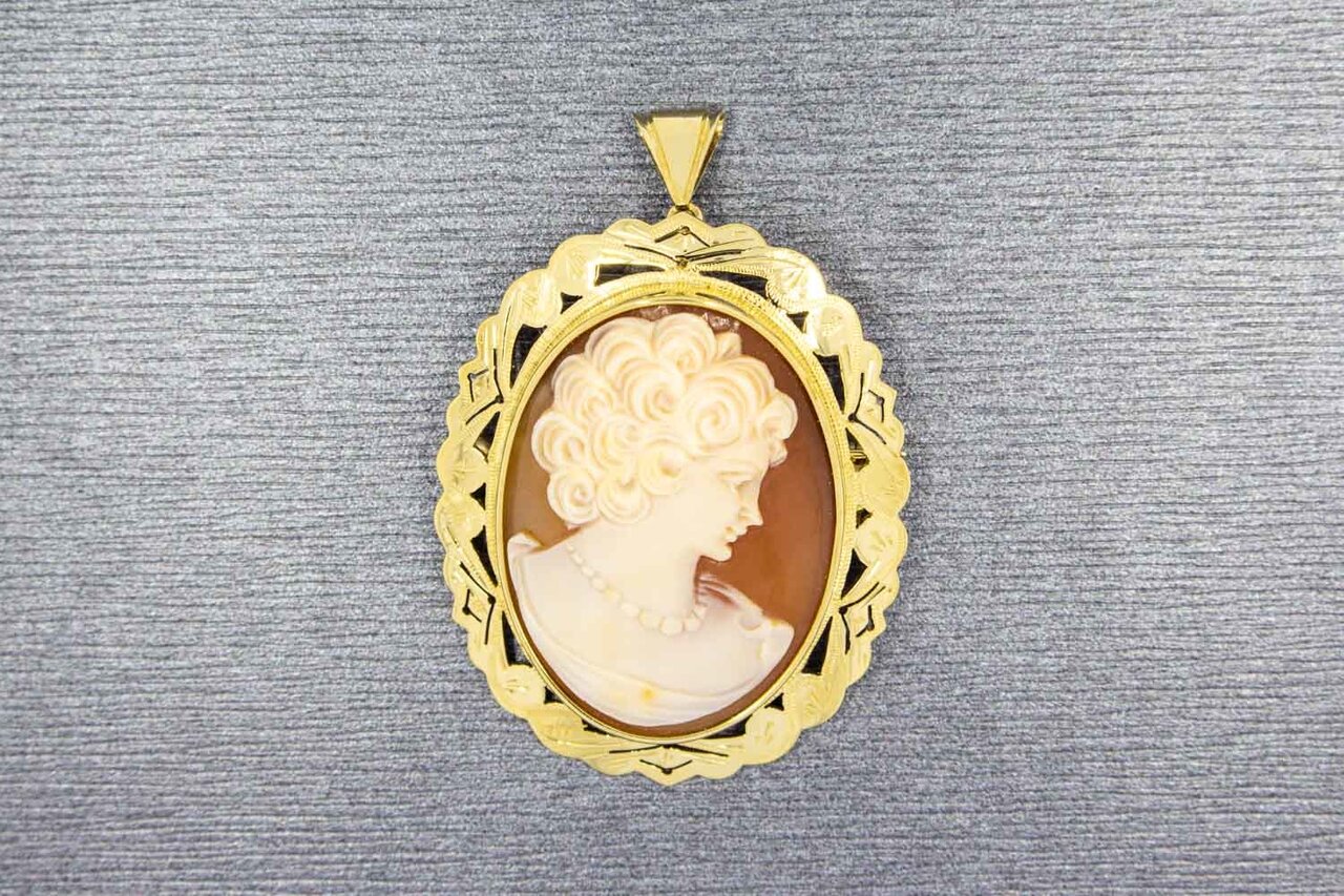 14 karaat gouden Camee hanger - 4 cm