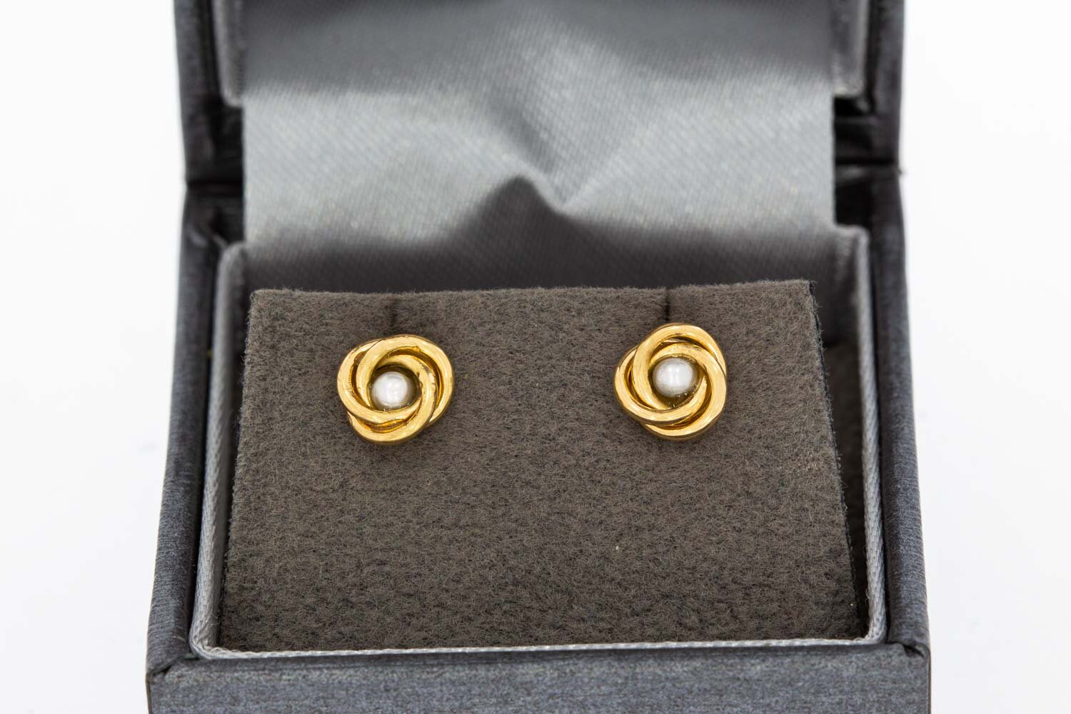 14 karaat gouden Parel oorknopjes - 7,1 mm