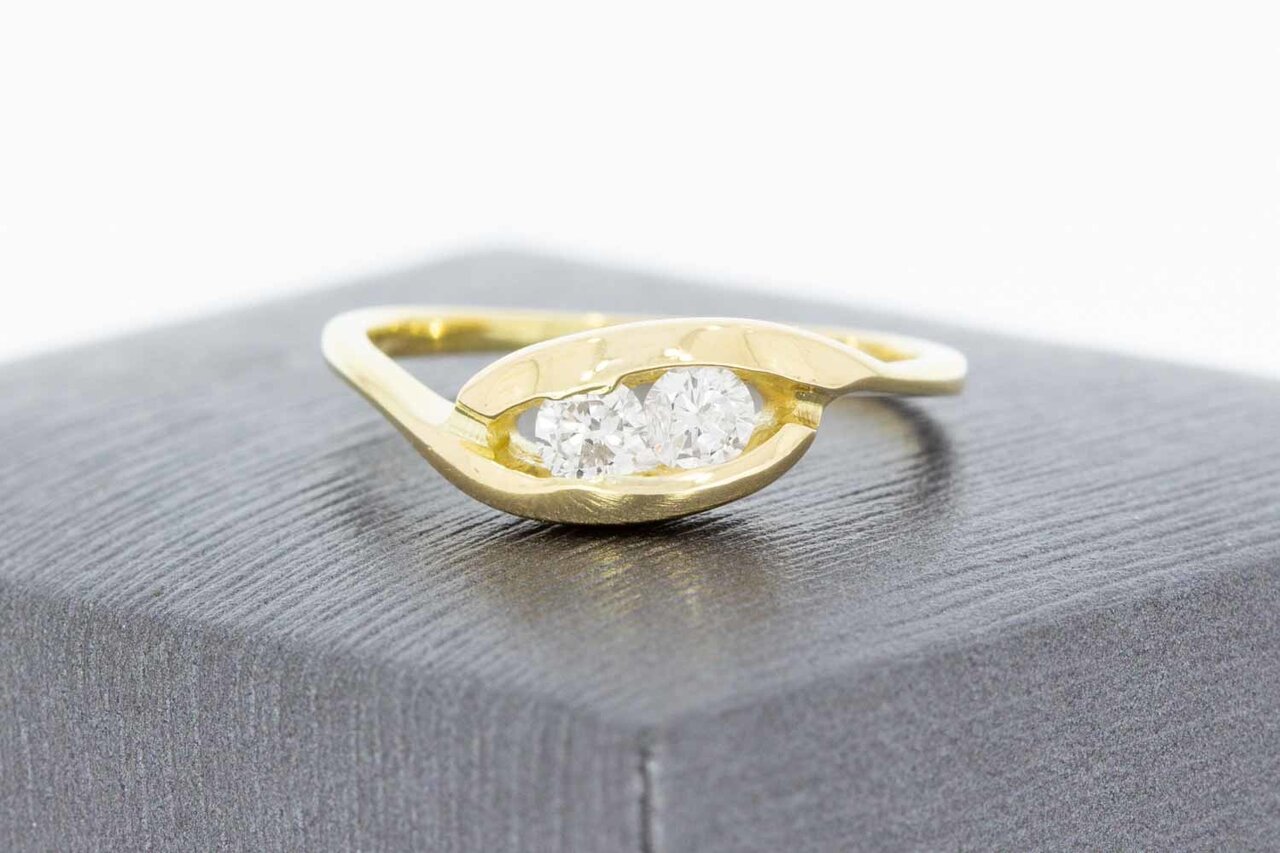 14 Karaat ring met diamant - 17,3 mm