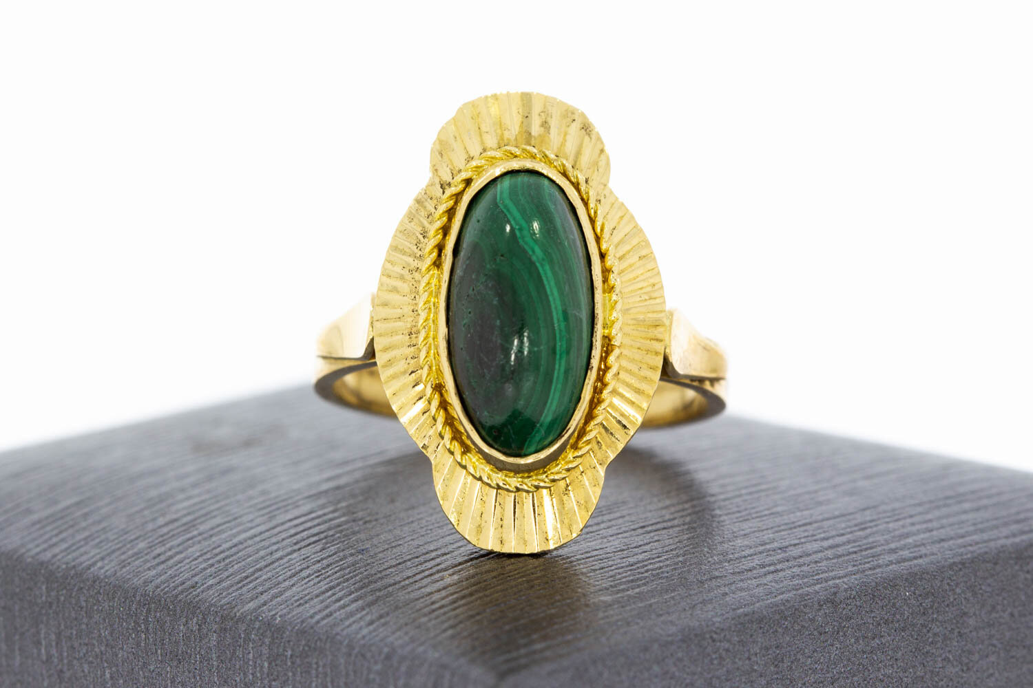 18 Karaat gouden Malachiet ring - 17,7 mm