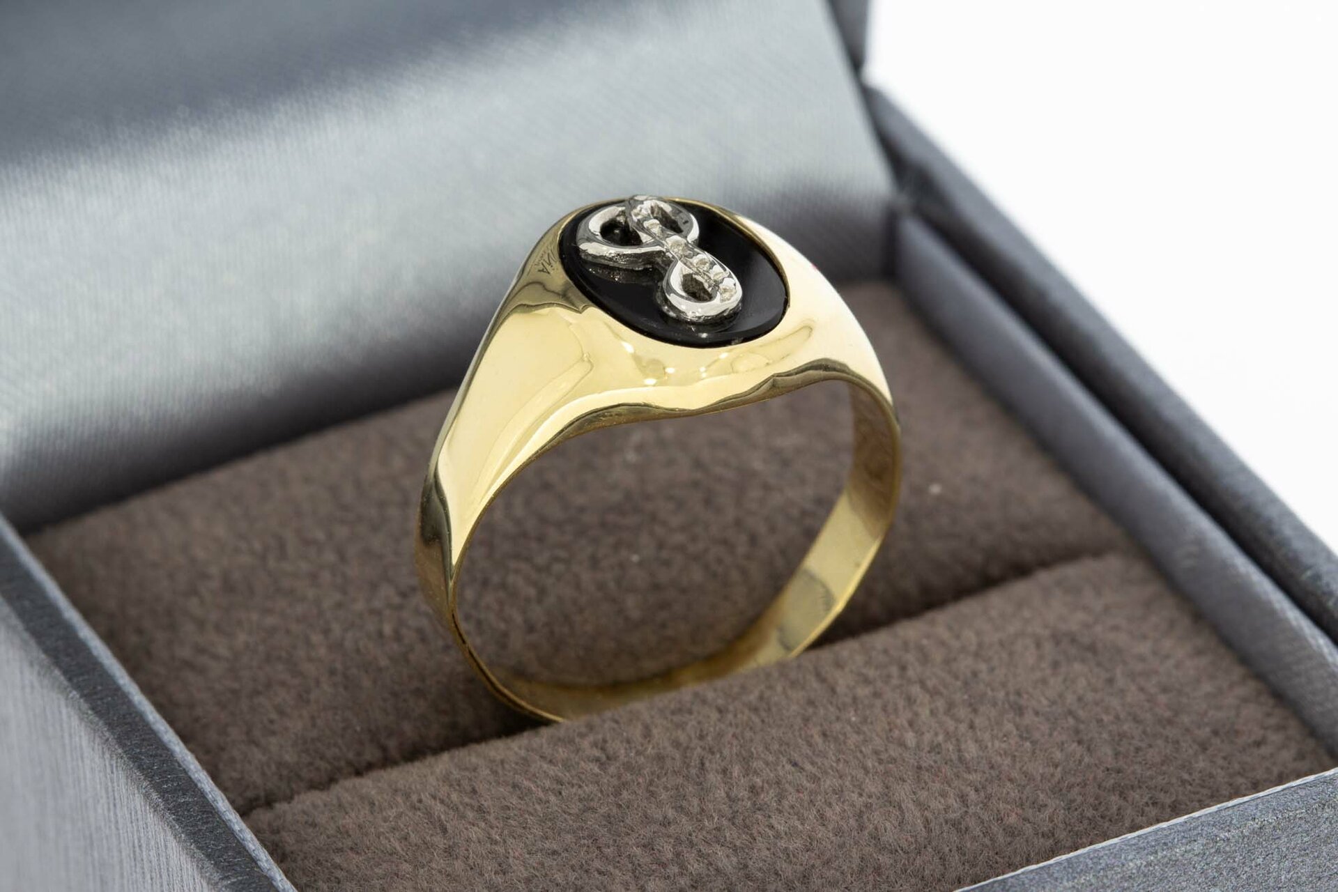 18 karaat gouden pinkring - 16,4 mm
