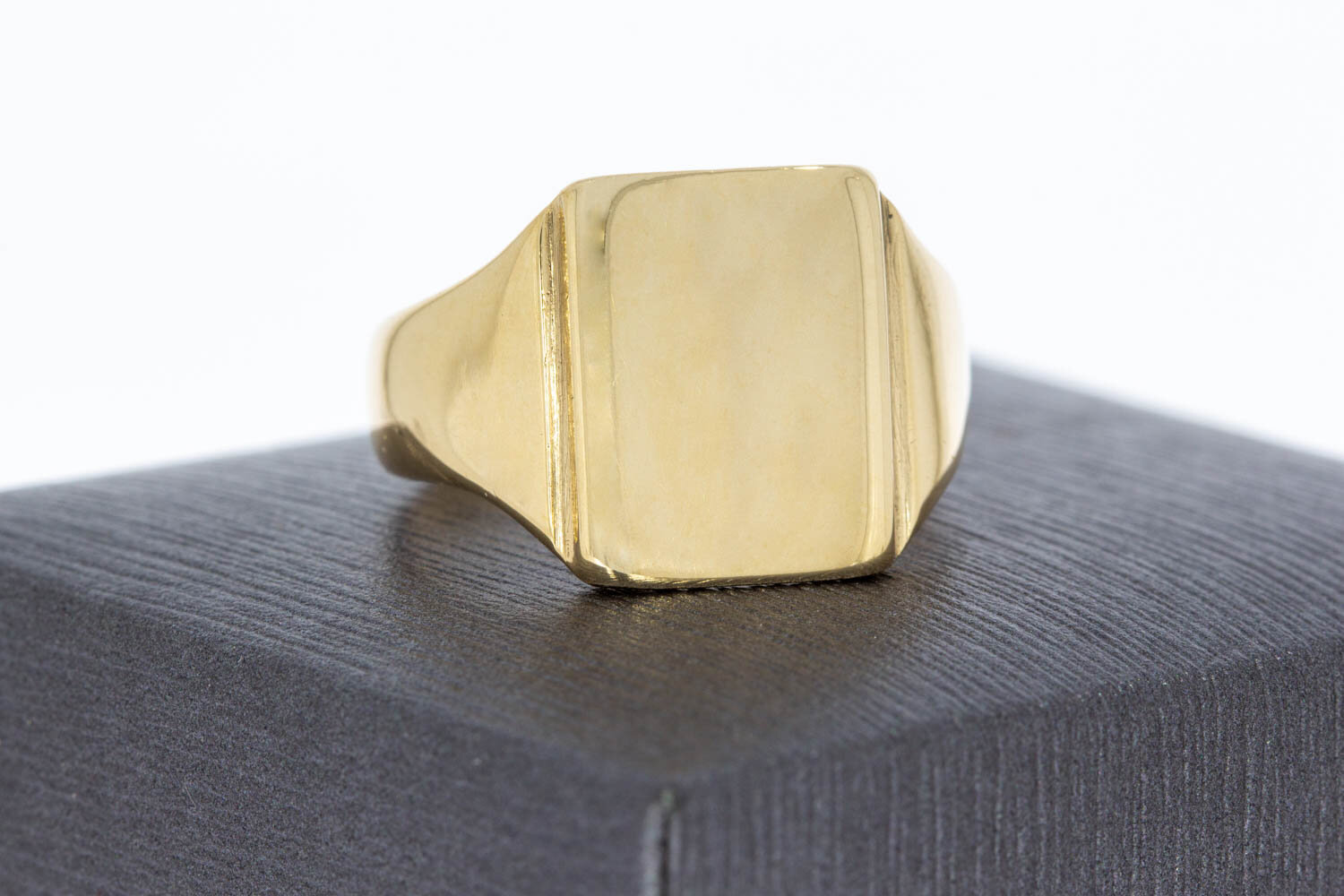 Zegelring 14 karaat goud - 19,5 mm