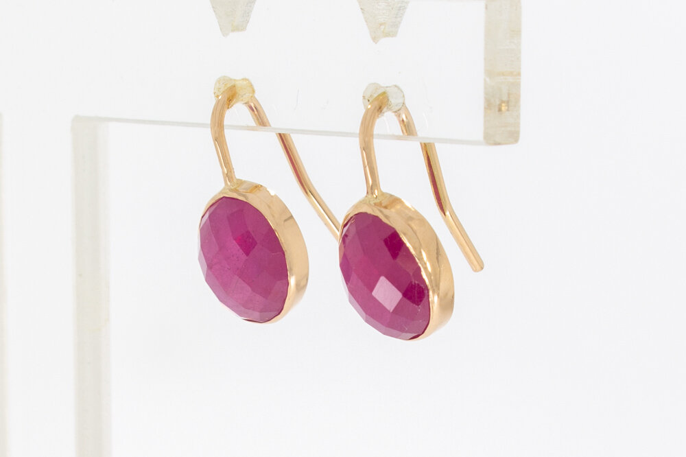 14 karaat gouden Robijn hangers - 1,7 cm