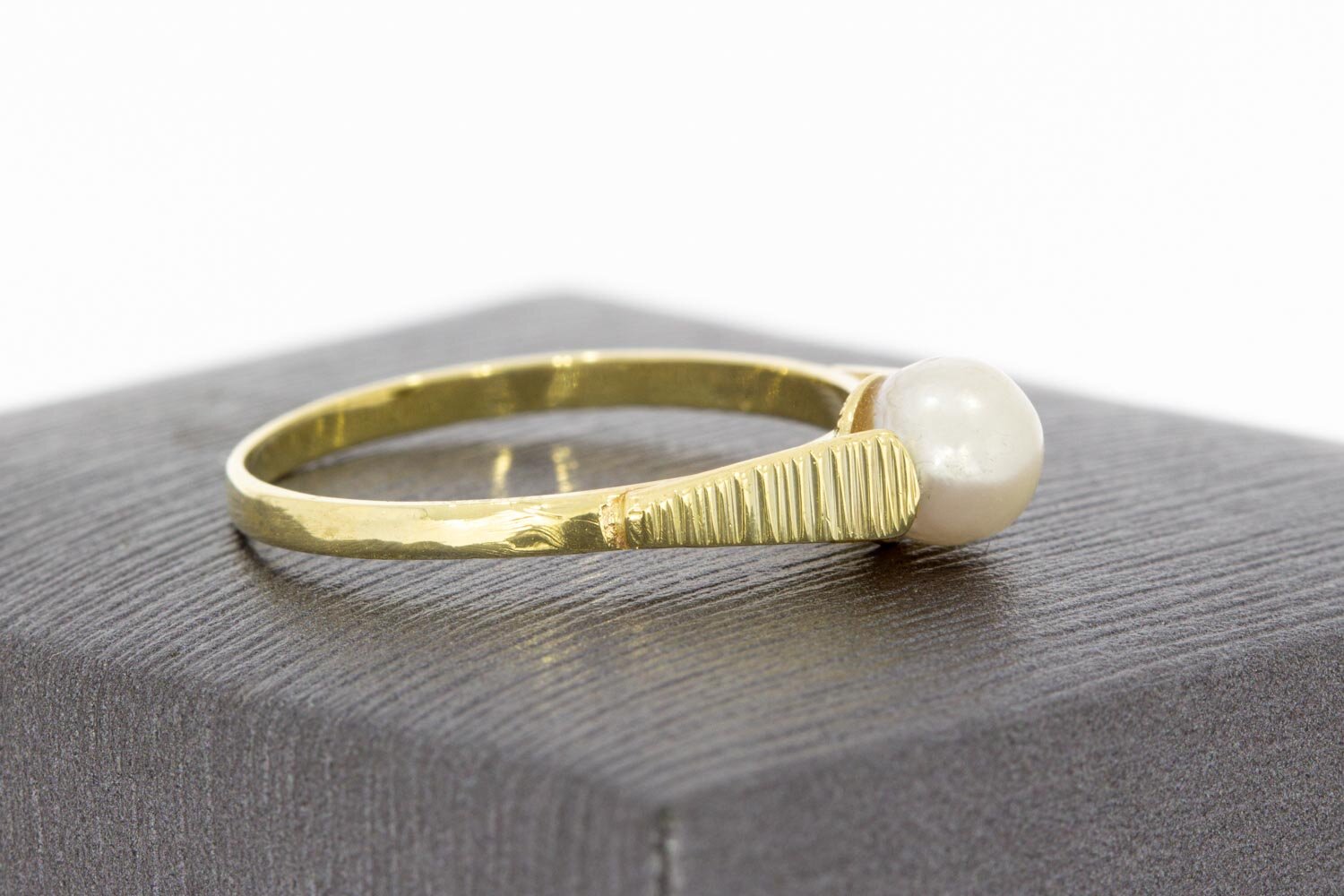 14 karaat gouden Parelring - 17,6 mm