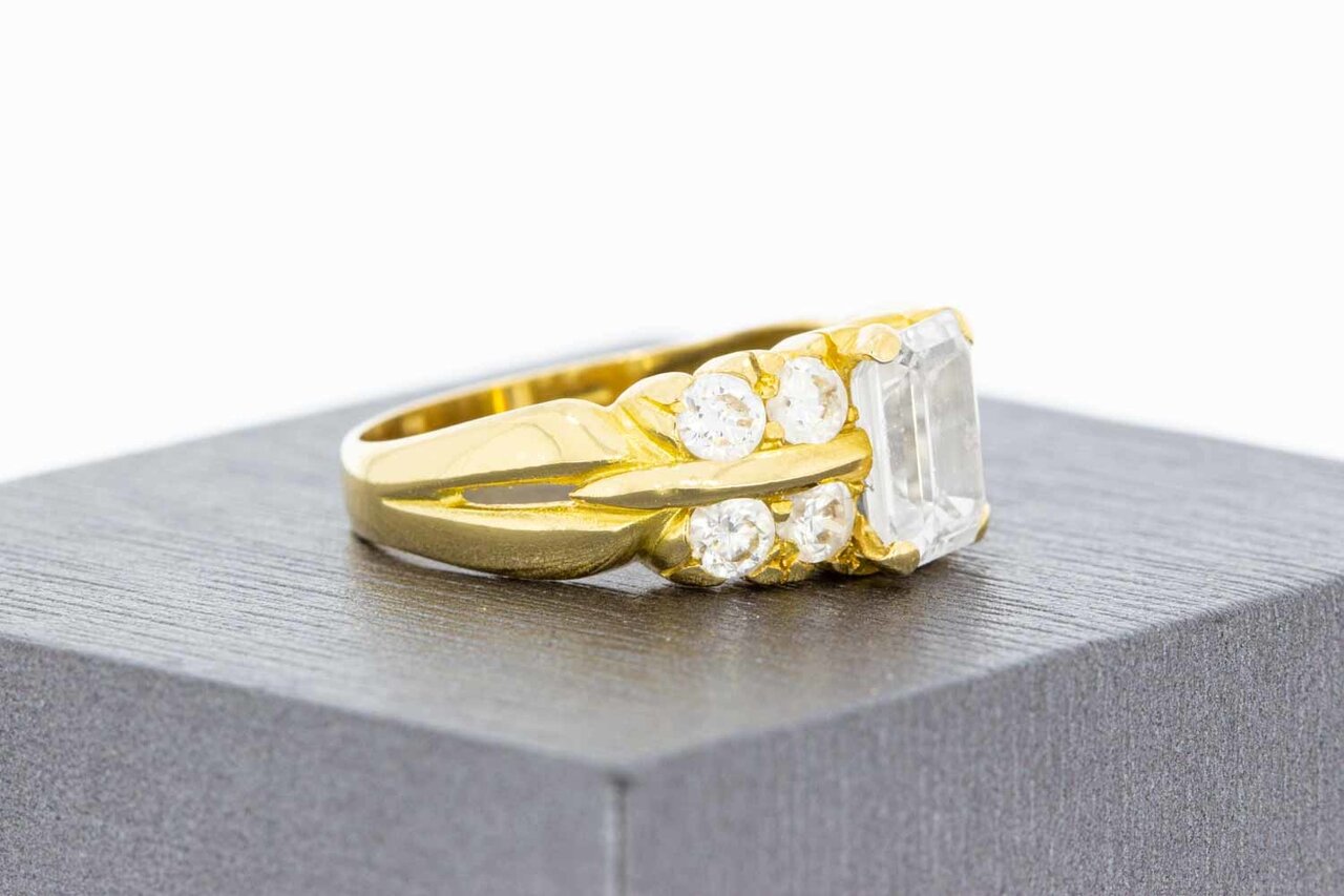 14 Karaat ring met Zirkonia - 17,8 mm