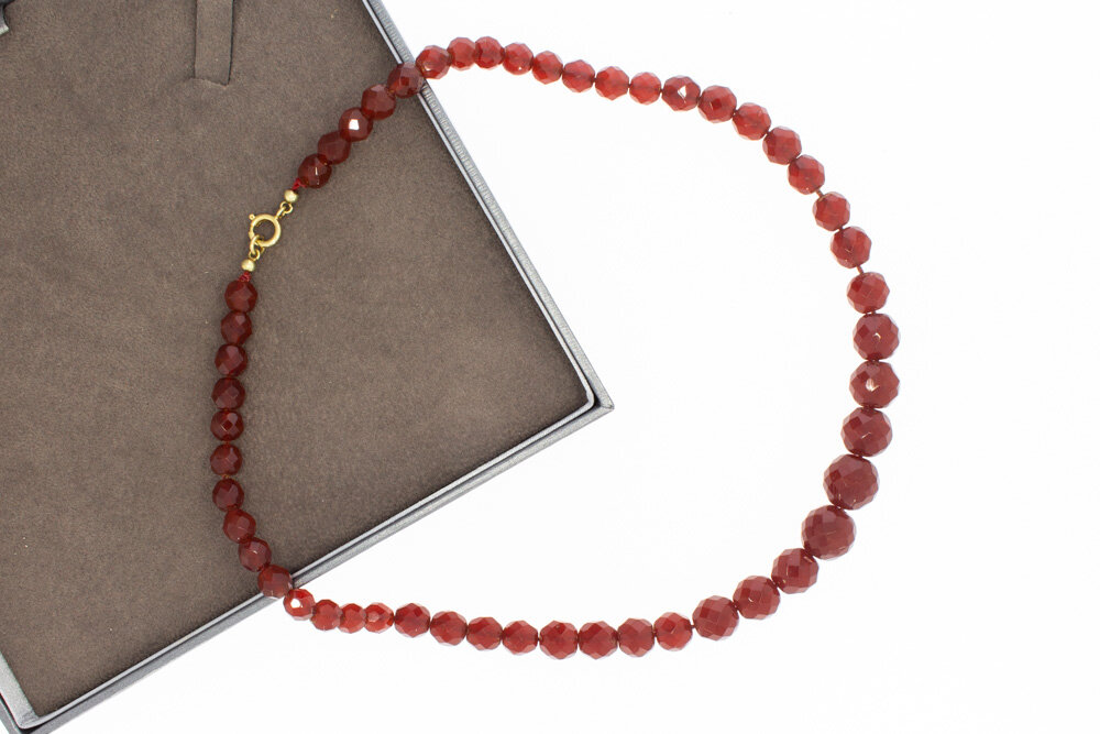 Granaten Collier met gouden sluiting - 47 cm