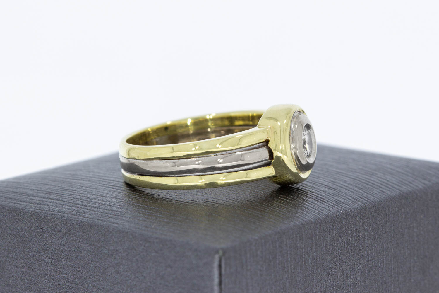 14 Karaat gouden Solitair diamantring - 18,2 mm