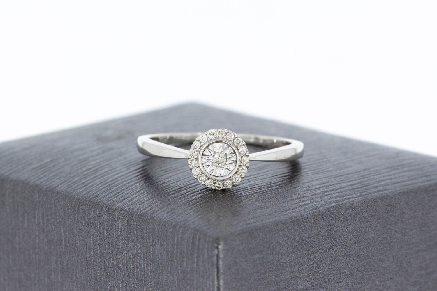 18 Karaat diamant Halo ring - 17,1 mm