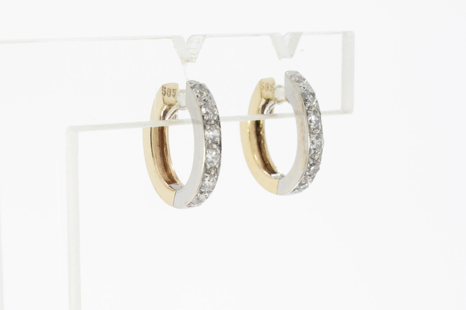 14 karaat goud saffier oorbellen  - 1,4 cm