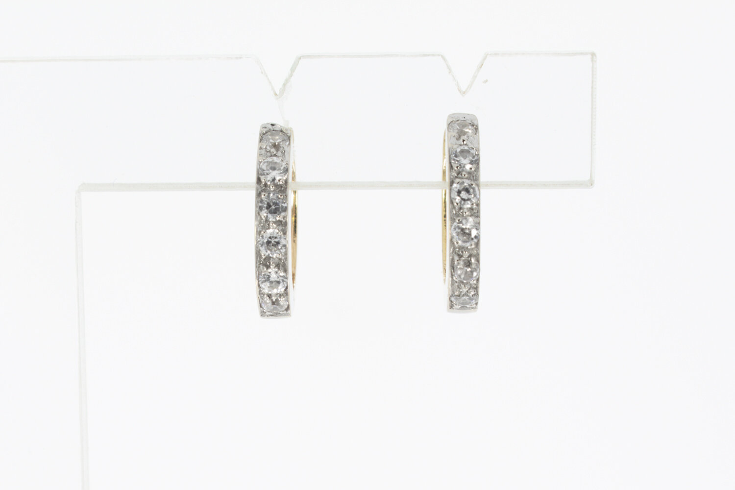 14 karaat goud saffier oorbellen  - 1,4 cm