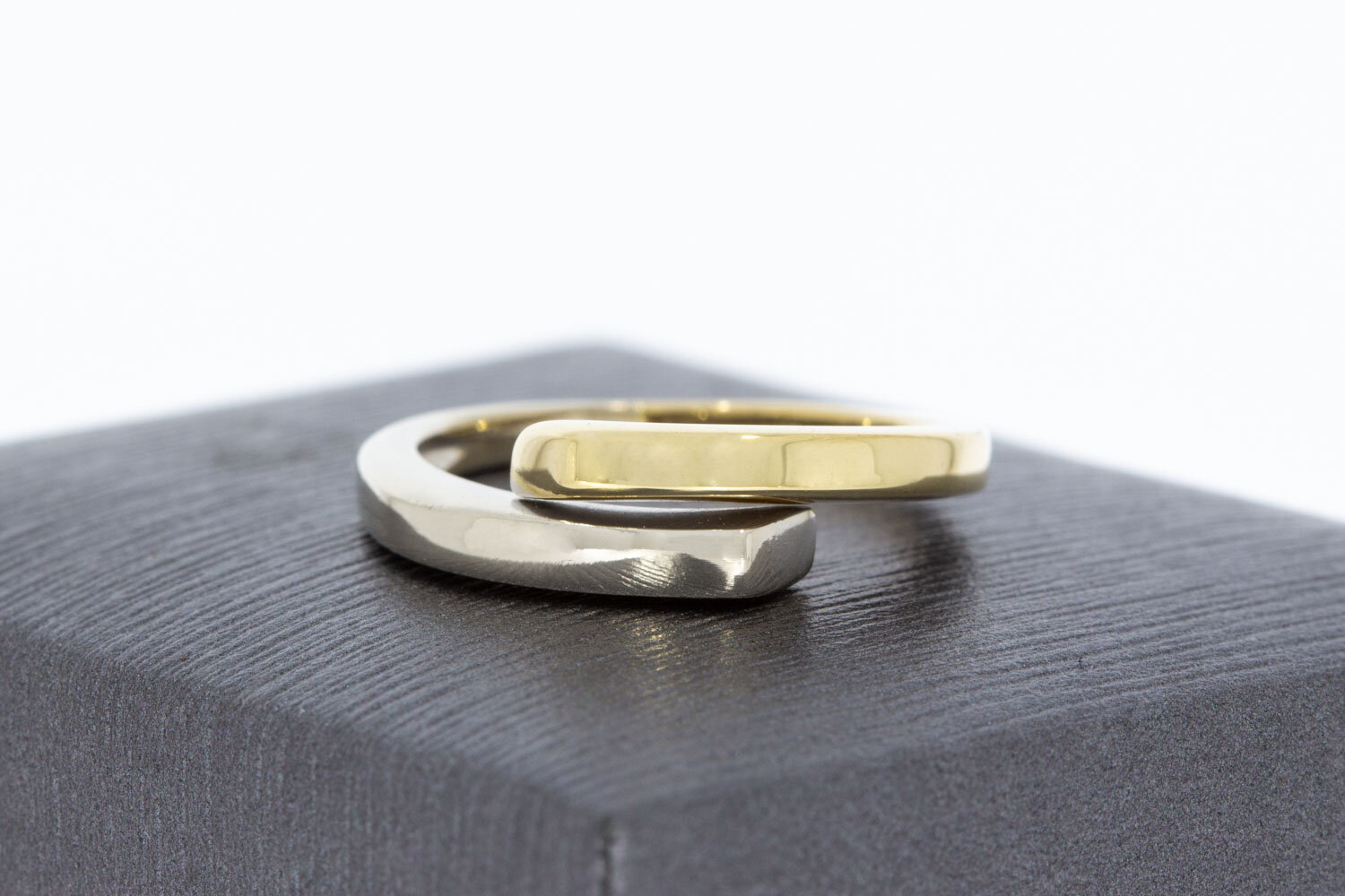 Bicolor Slagring 14 karaat goud - 16,7 mm