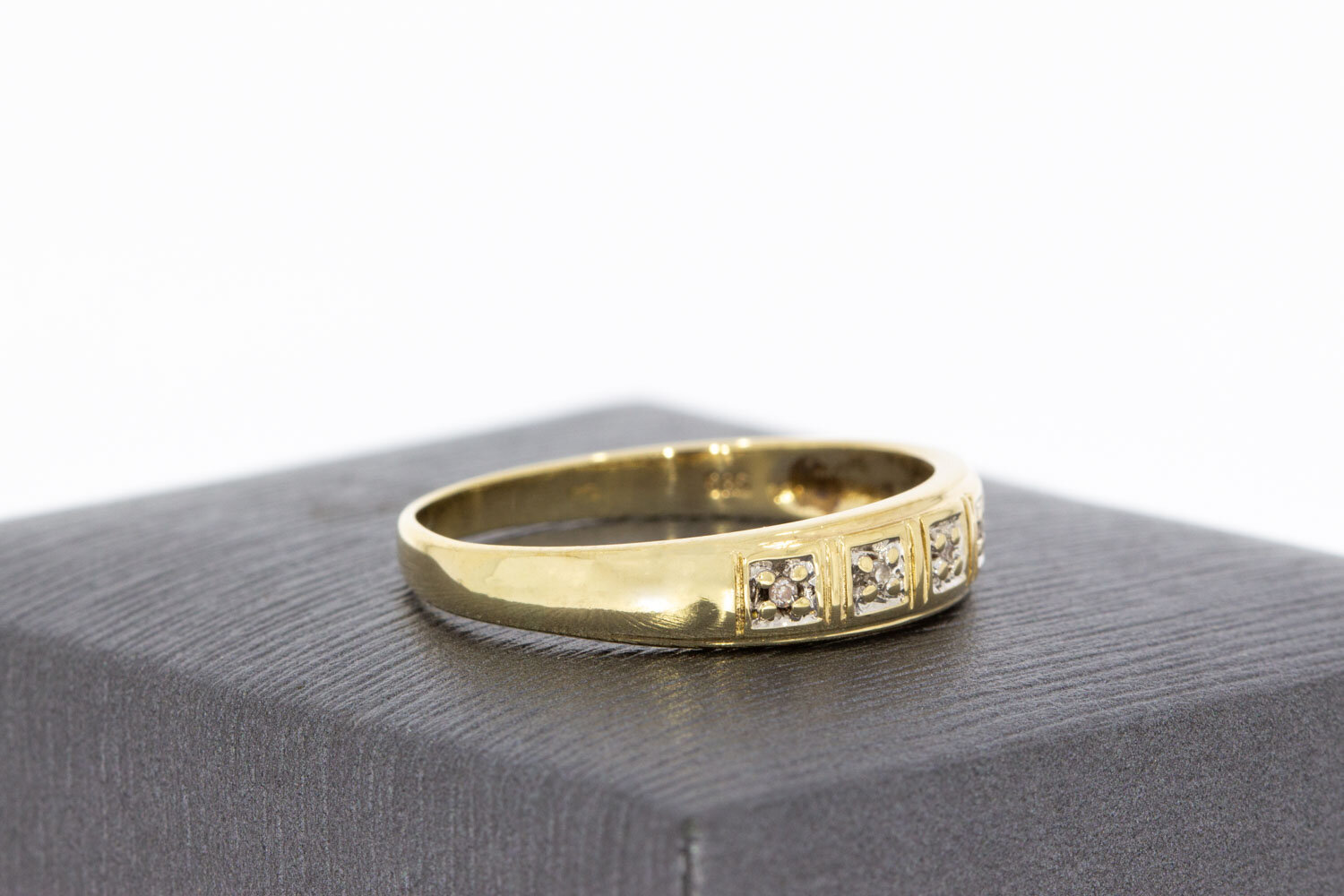 Diamantring 14 karaat goud - 19,1 mm