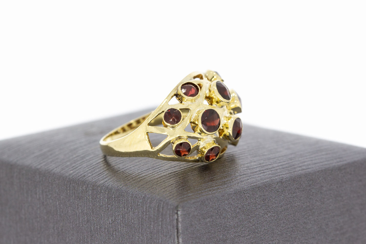 14 karaat Granaat stenen ring - 18,3 mm