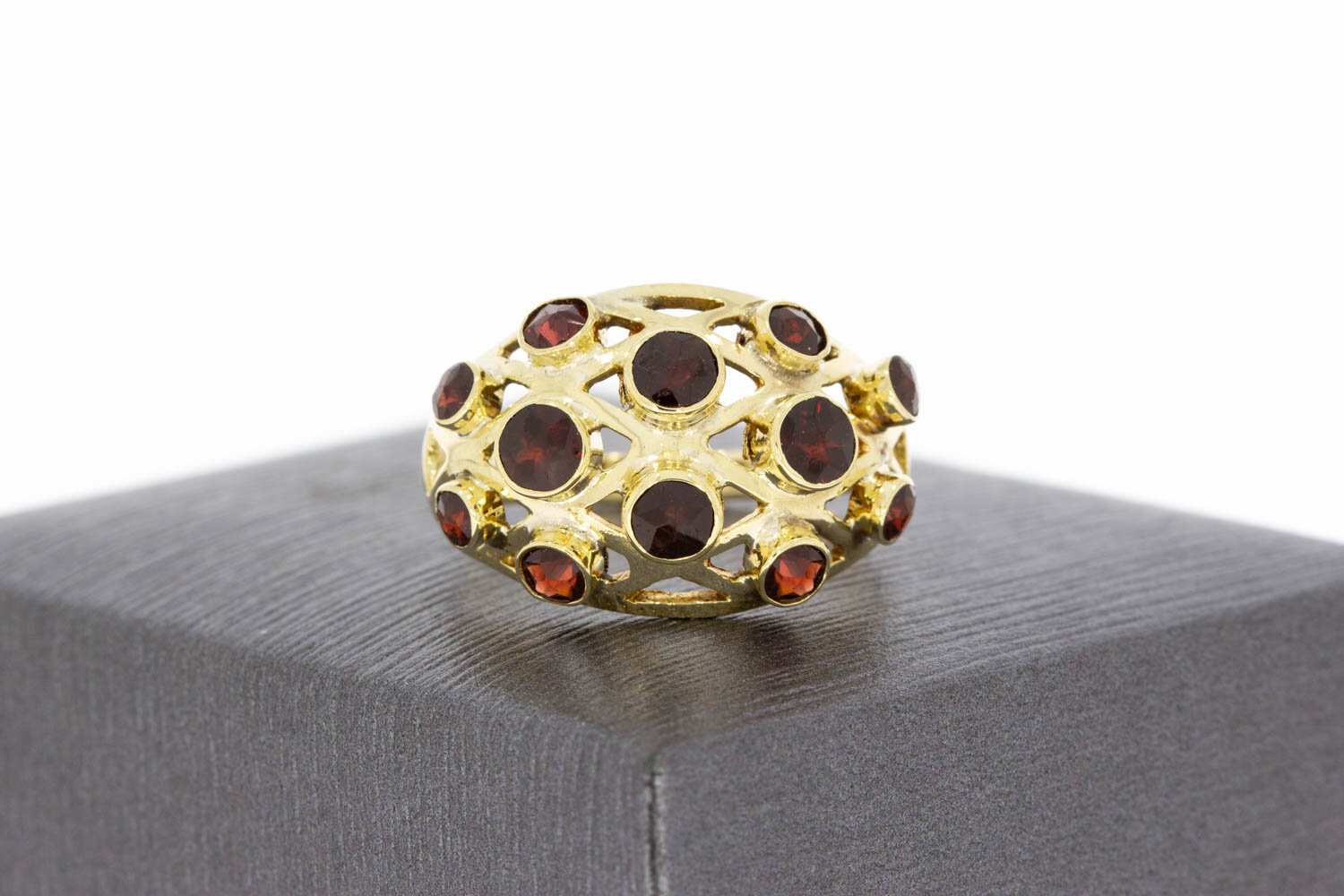 14 karaat Granaat stenen ring - 18,3 mm