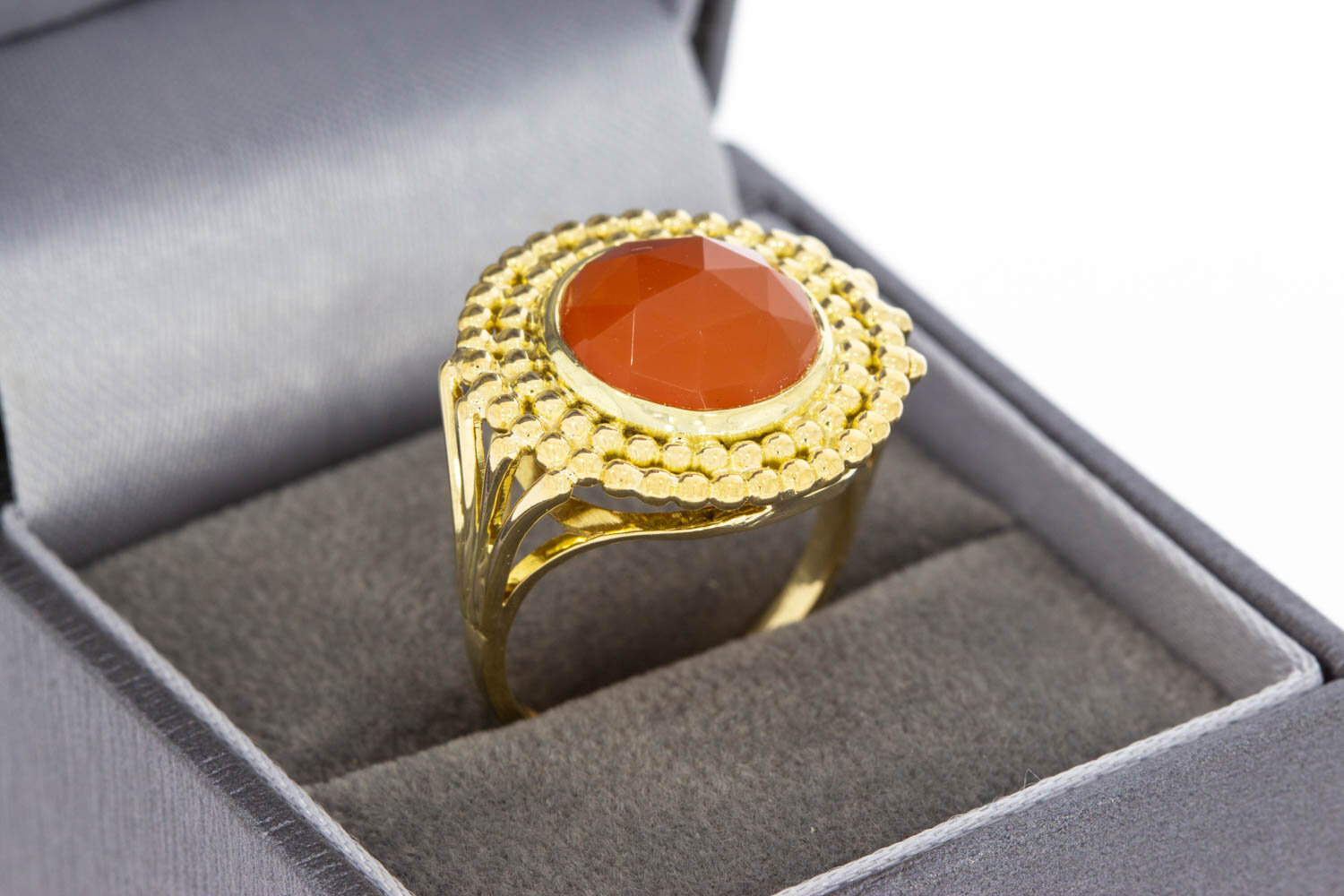 Carneoolring 14 Karaat goud - 17,4 mm