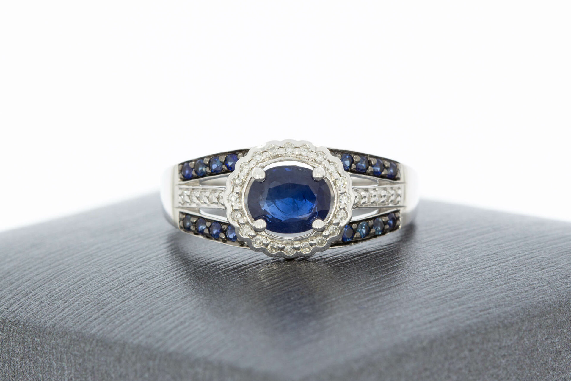 9 karaat dames saffierring - 17,6 mm