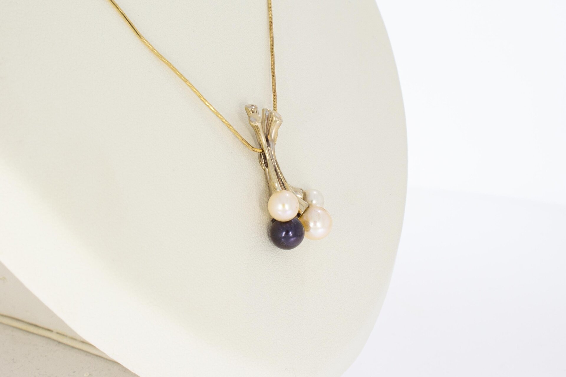 18 karaat Parel dames kettinghanger - 3,1 cm