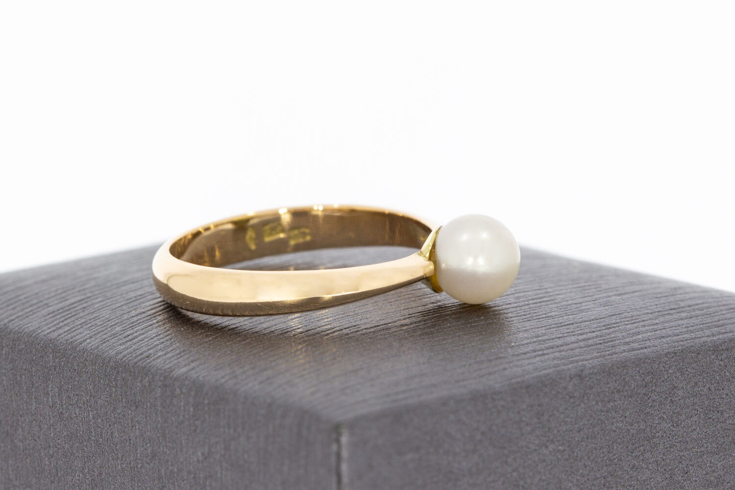 Dames Parelring 14 Karaat goud - 18,5 mm