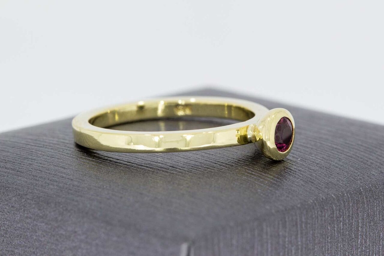 14 Karaat goud Robijn ring - 18,5 mm