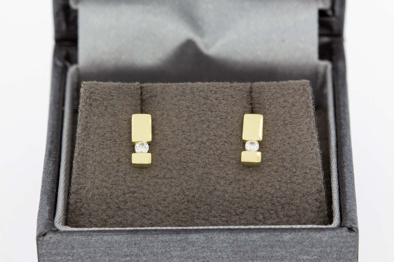 14 Karaat gouden Oorstekers - 0,8 cm