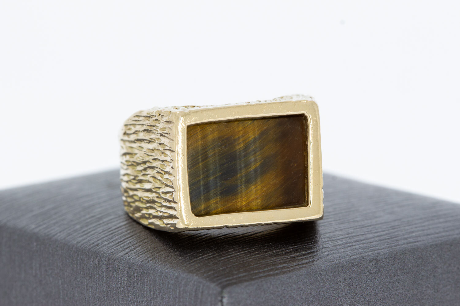 14 karaat gouden Tijgeroog ring - 18,4 mm