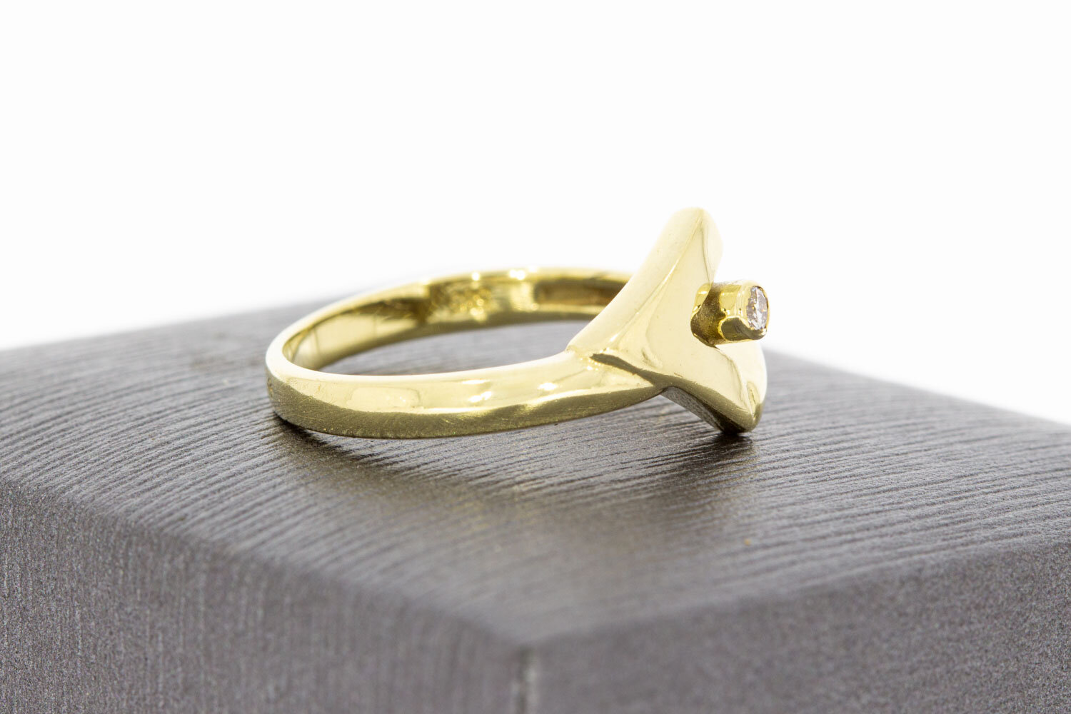 14 karaat gouden diamantring - 18,1 mm