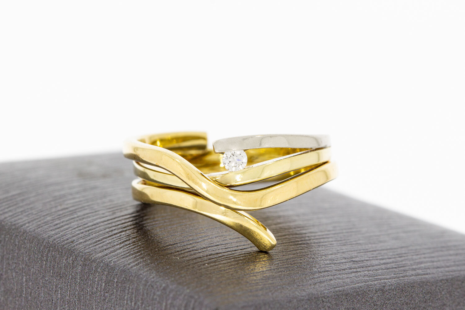 14 karaat gouden diamand ring - 17,2 mm