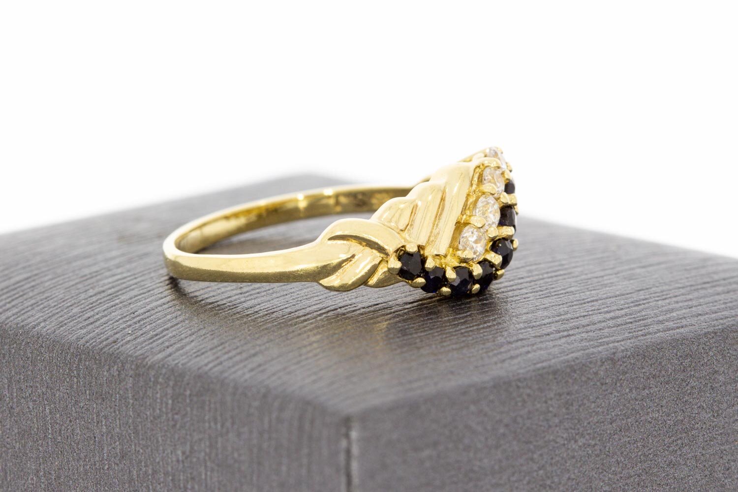 14 karaat gouden Saffier ring - 17,9 mm