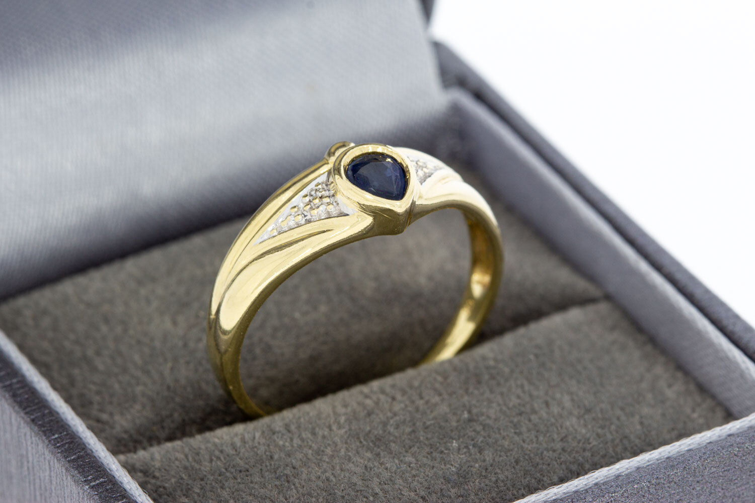 14 karaat gouden edelsteen ring - 19,2 mm