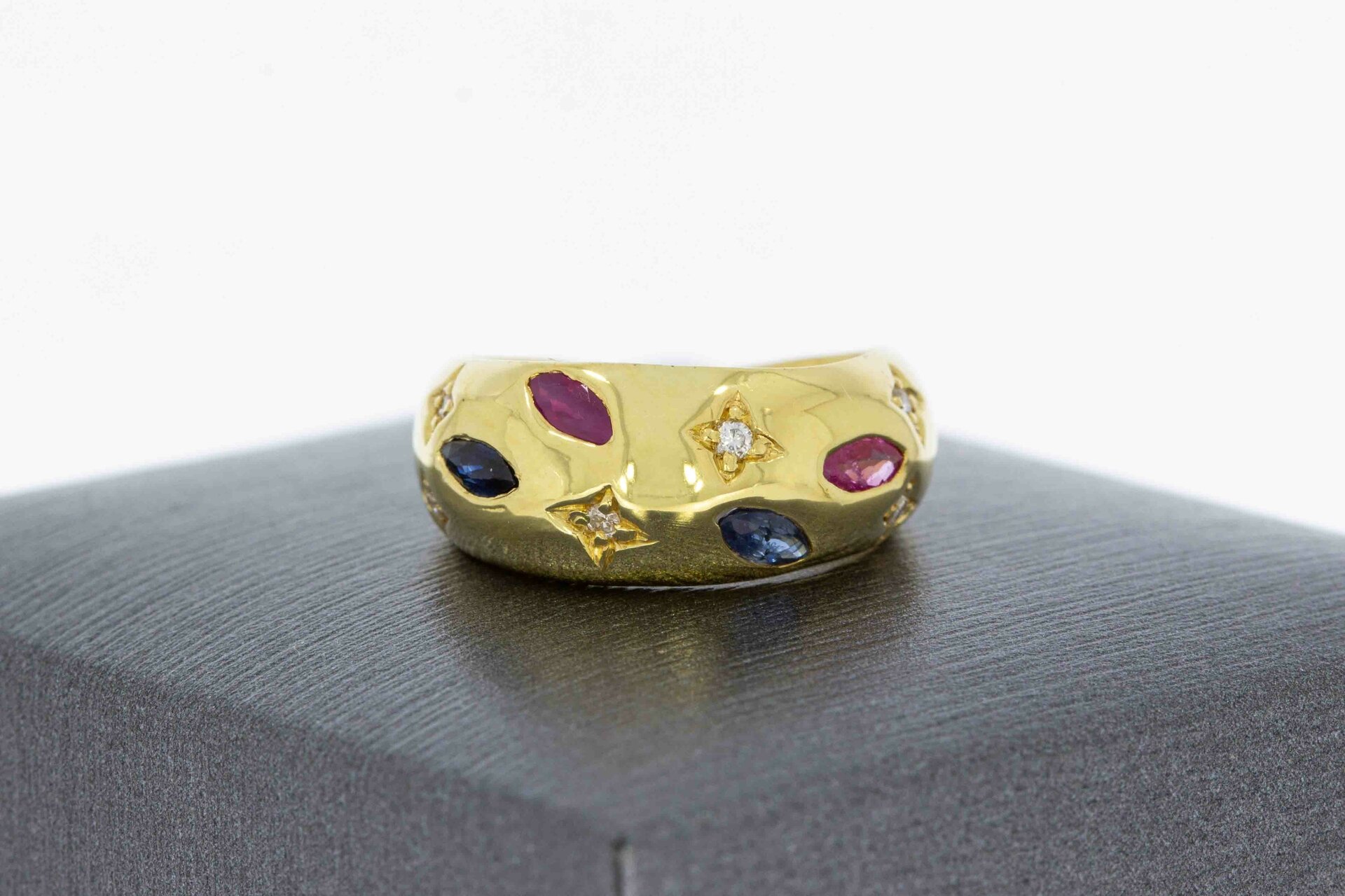 Gouden pinkring dames 18 karaat met saffier - 14,2 mm
