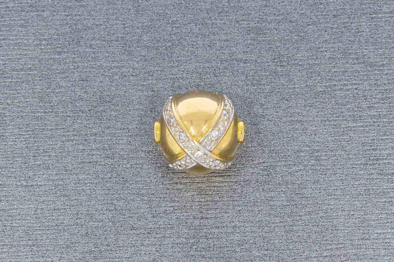 Diamant ketting hanger 18 Karaat - 1,5 cm
