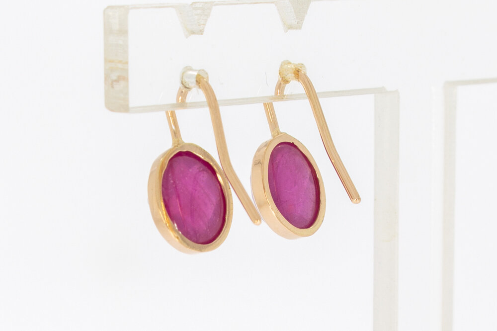 14 karaat gouden Robijn hangers - 1,7 cm
