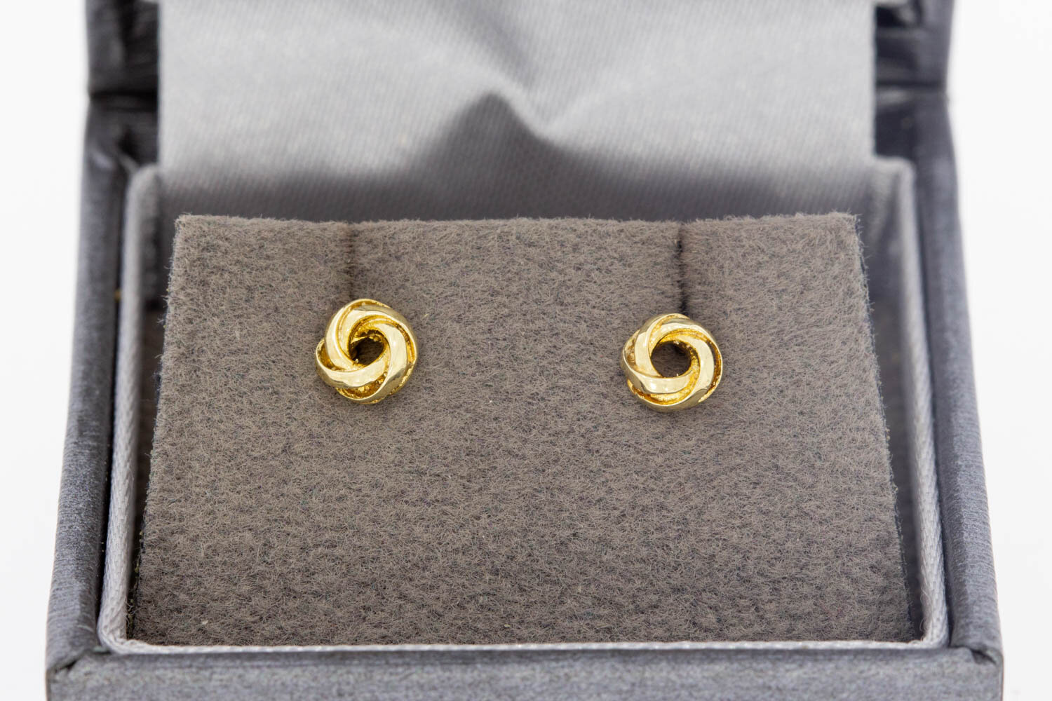 14 karaat gouden fantasie oorknopjes  4,9 mm